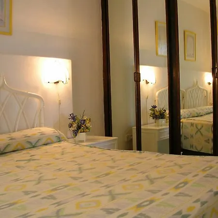 Club Timanfaya Hotel